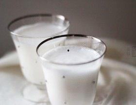 忌廉沟鲜奶,邂逅甜蜜与醇厚的味蕾之旅